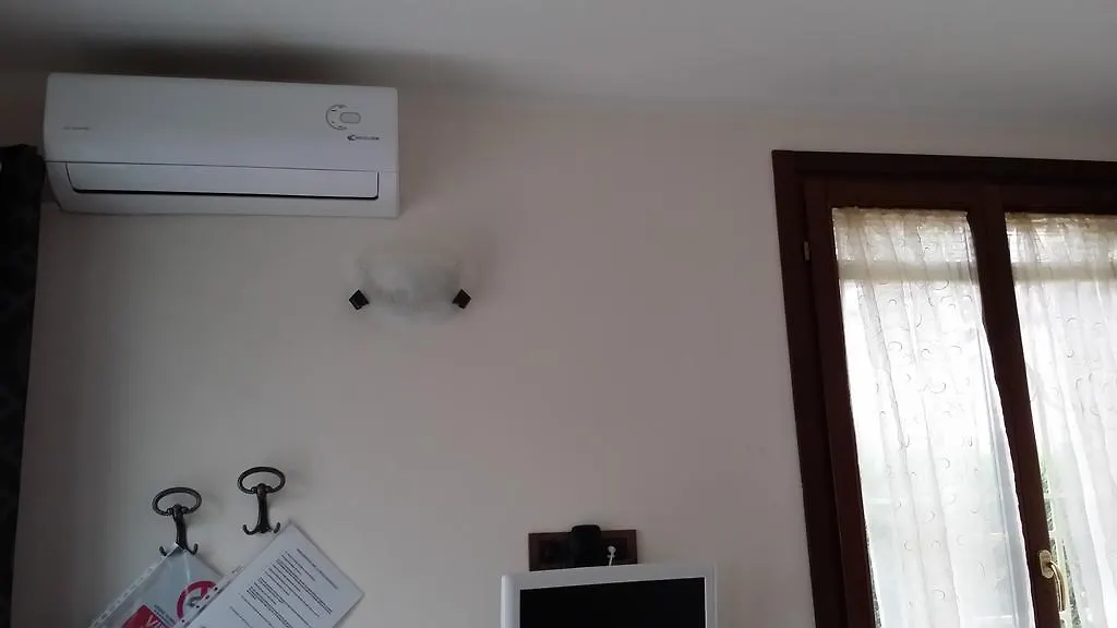 Al Brutto Anatroccolo Hotell Ferrara 0*,