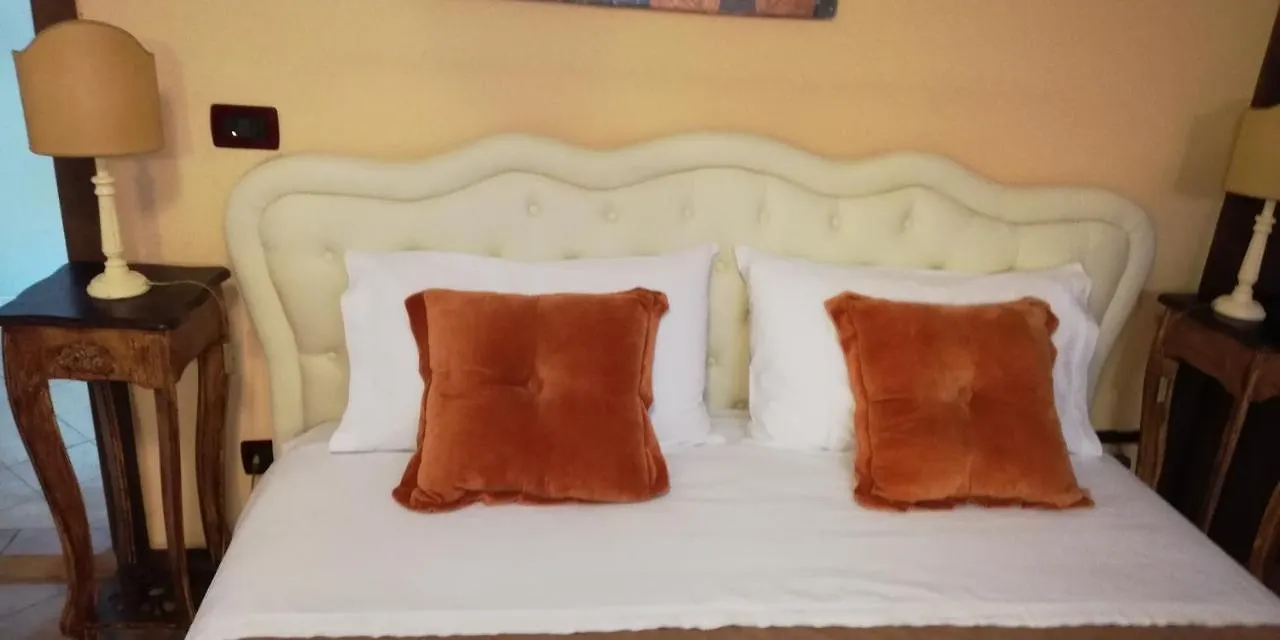 Al Brutto Anatroccolo Hotell Ferrara 0*,  Italien
